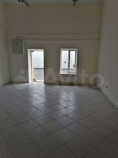 Торговая площадь, 48 м²