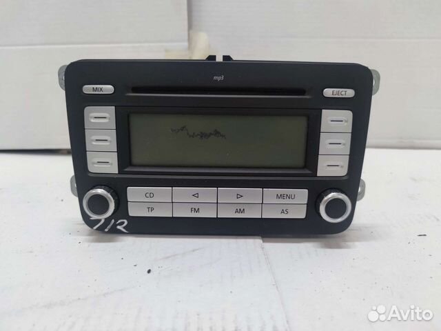 Штатная магнитола на volkswagen tiguan