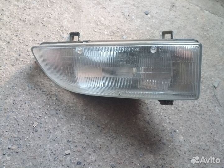 Блок фара Chevrolet Geo Prizm