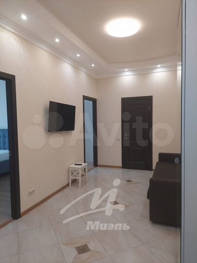 3-к. квартира, 72 м², 18/37 эт.