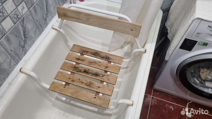 Стул для инвалидов