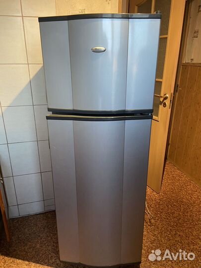 Холодильник whirlpool бу