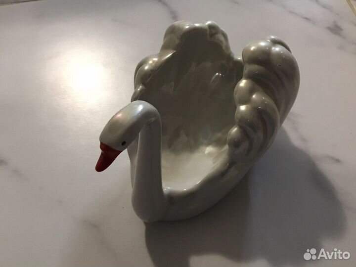 Фарфоровые статуэтки