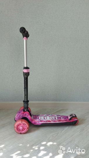 Самокат детский трехколесный