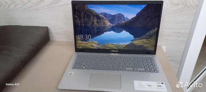 Ноутбук asus 15.6 новый