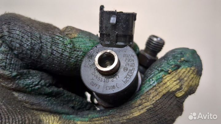 Форсунка топливная Peugeot 3008, 2010