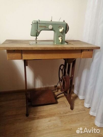 Швейная машина veritas