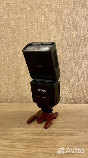 Вспышка Sigma EF-610 DG ST для Nikon