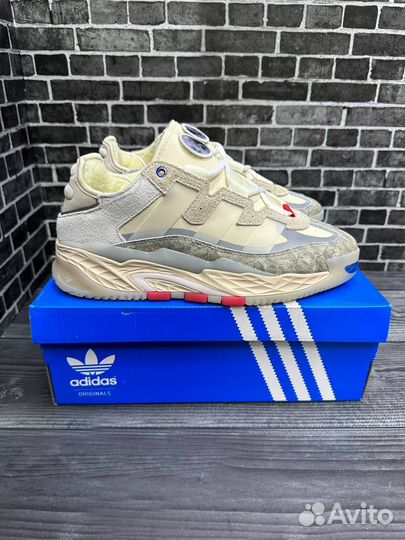 Кроссовки adidas мужские зима