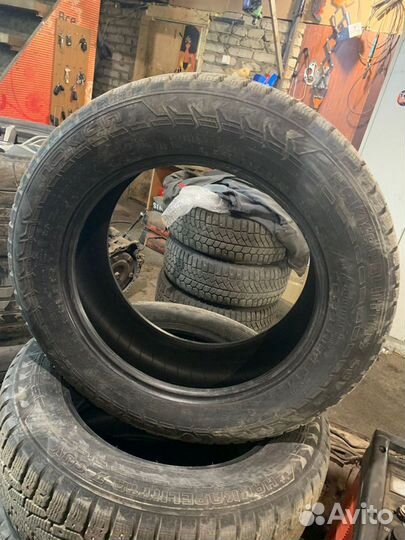Nokian Tyres Hakkapeliitta 7 SUV 225/60 R17