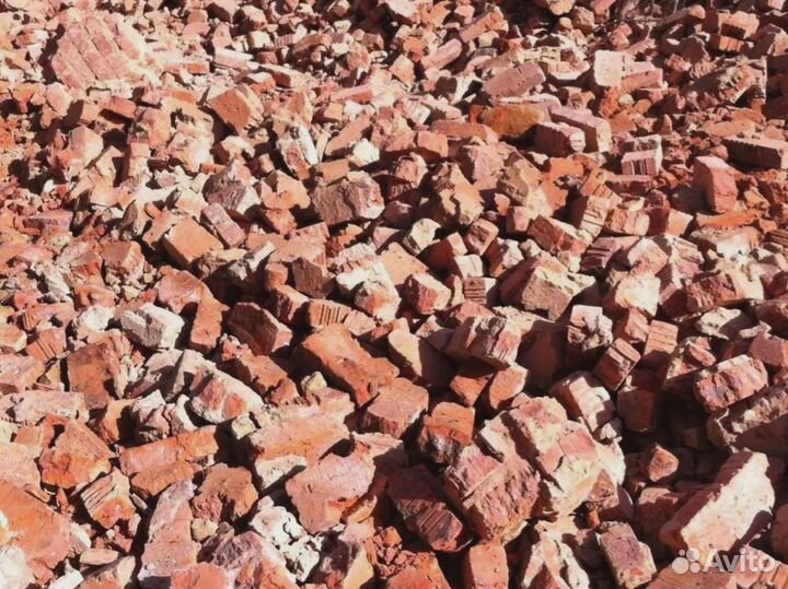 Кирпичный бой для дачи и стройки