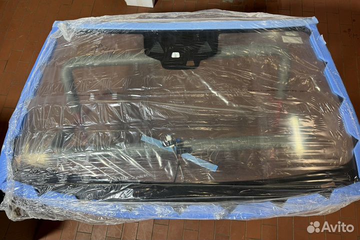 Стекло ветровое MB AMG S 63 / S Coupe W217