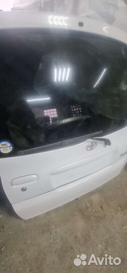 5Дверь багажника toyota funcargo