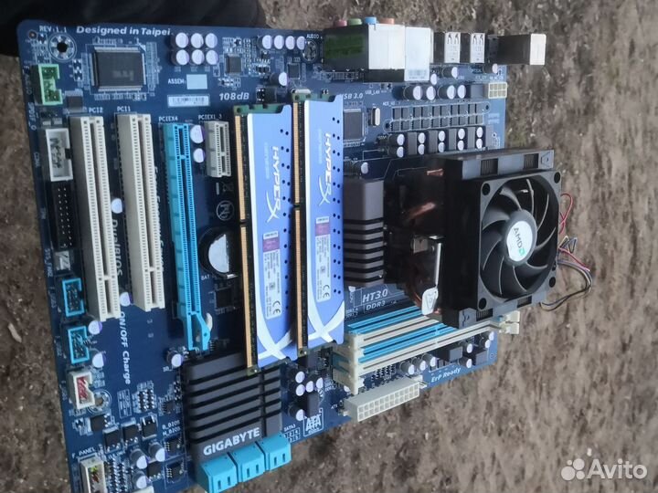 Материнская плата am3+