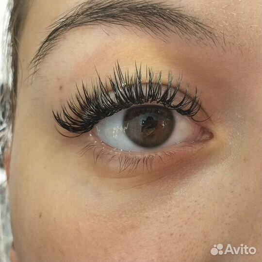 Наращивание ресниц на дому