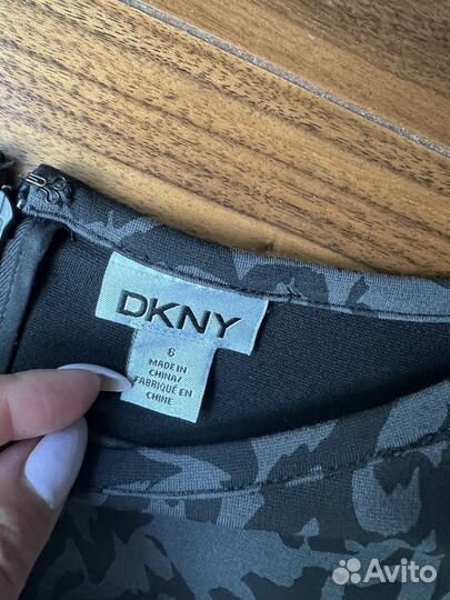 Платье dkny