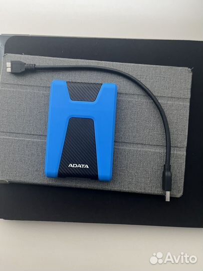 Переносной жёсткий диск adata 1tb