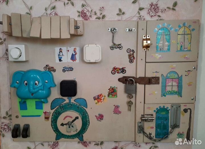 Бизиборд ручной работы