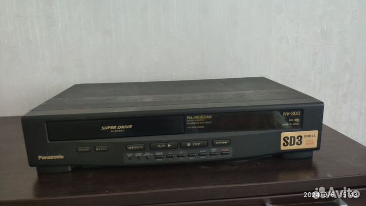 Видеомагнитофон panasonic
