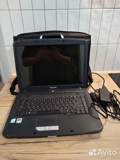 Ноутбук eMachines E510