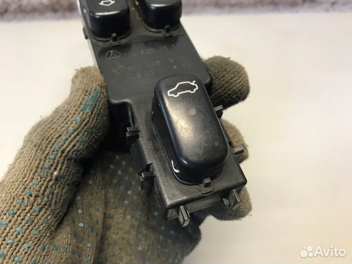 Блок управления стеклоподъемниками Mercedes-Benz