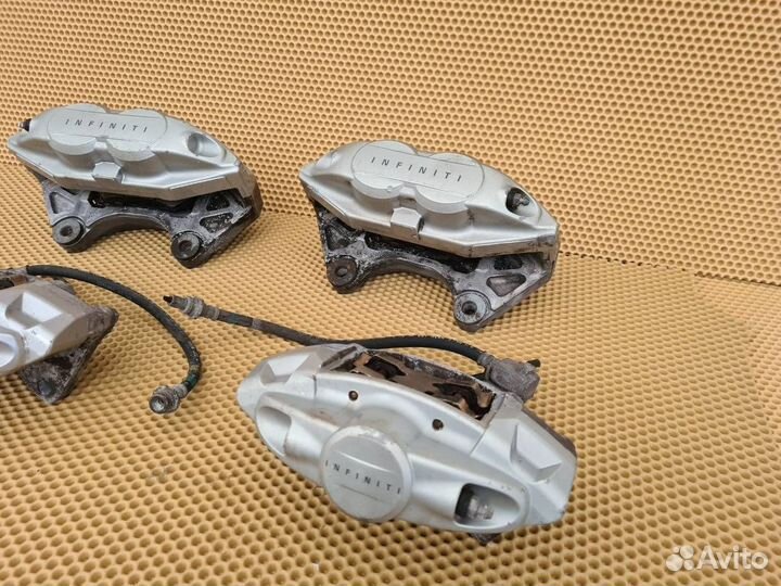 Тормоза akebono Infiniti Qx70 S51