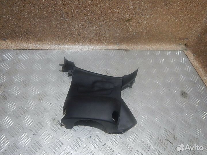 Кожух рулевой колонки верхний Opel Astra J