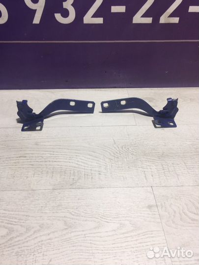 Петля капота Citroen Jumper