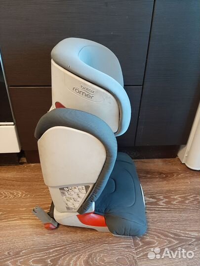 Автокресло детское Britax romer