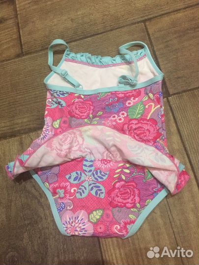 Купальник слитный на 6-12 месяцев