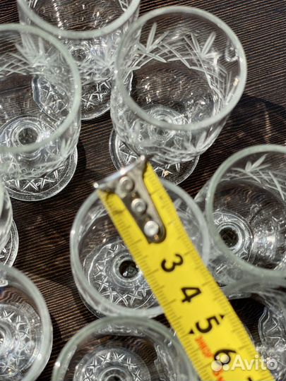 Рюмка хрустальная на ножке