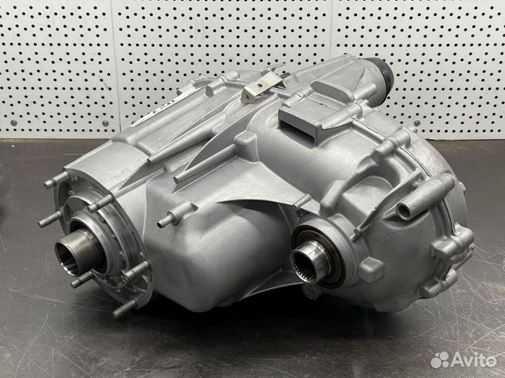 Раздаточная коробка Chevrolet Tahoe K2 84605824