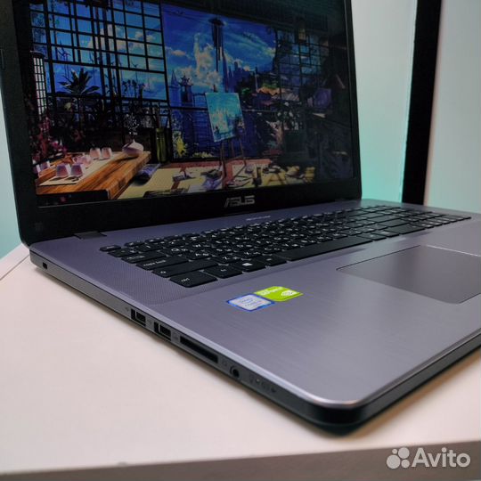 Игровой ноутбук Asus: Core i3-6006U/geforce MX110