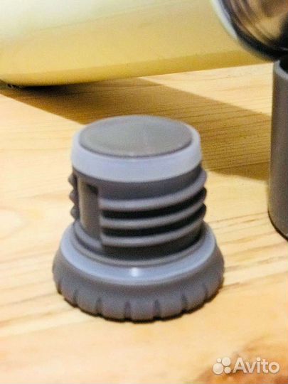 Термос долго держит 0,5 л