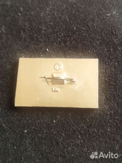 Значок СССР. Автомобиль ким-10