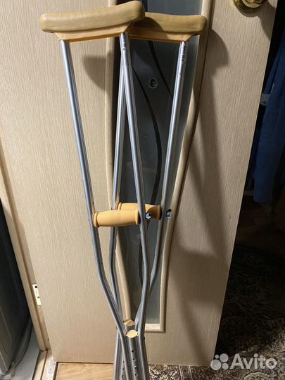 Костыли подмышечные