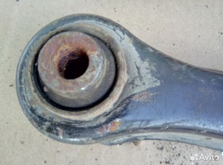 Рычаг задний сходразвальный Mitsudishi Лансер X