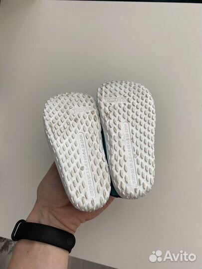 Тапочки аквашузы decathlon