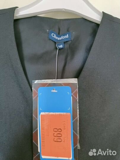 Новая Жилетка школьная 146