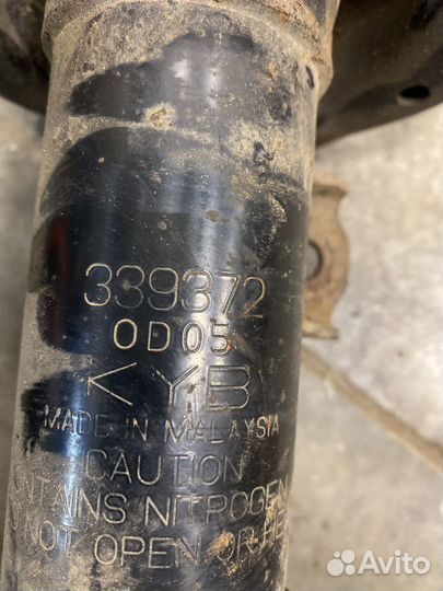 339372, 3399371 передние амортизаторы опель