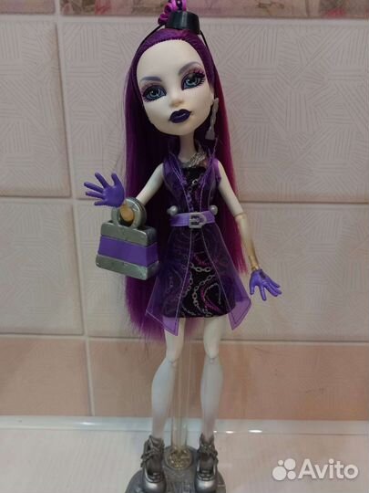 Куклы monster high Спектра