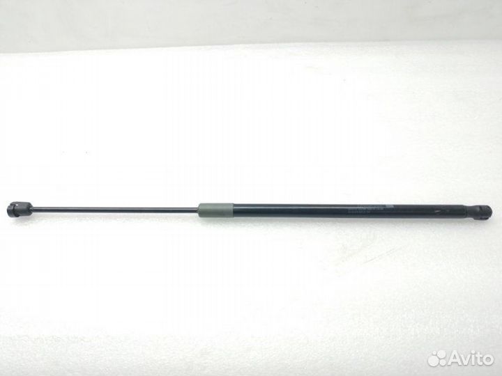 Амортизатор капота Mercedes-Benz C-Class W204 1.8