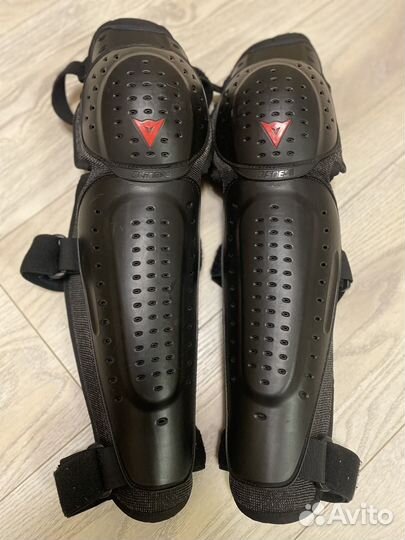 Dainese наколенники