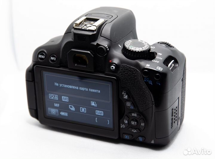 Зеркальный фотоаппарат canon 650d