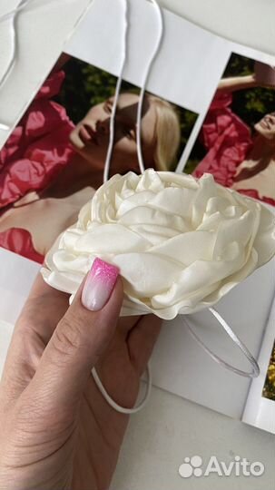 Брошь цветок Роза чокер