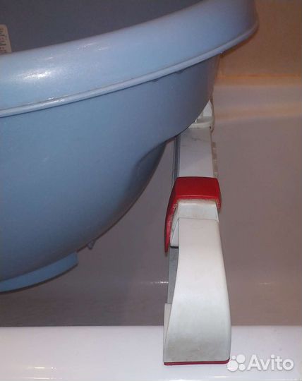 Ванночка для купания с подставкой