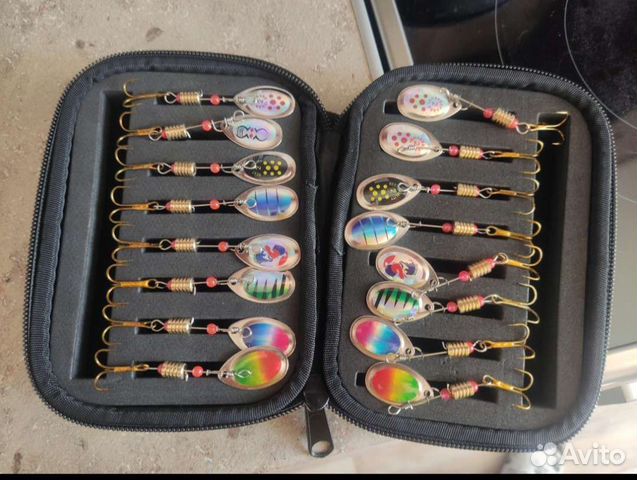 Рыболовный набор приманок вертушек
