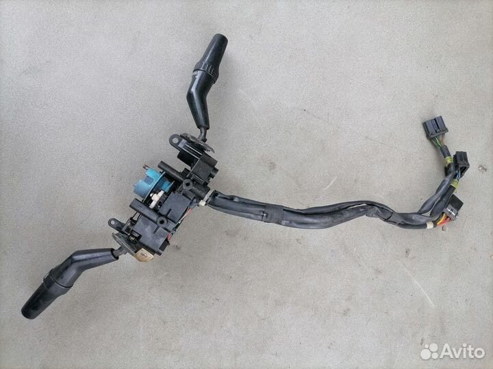 Переключатель подрулевой в сборе Hyundai Sonata Y3