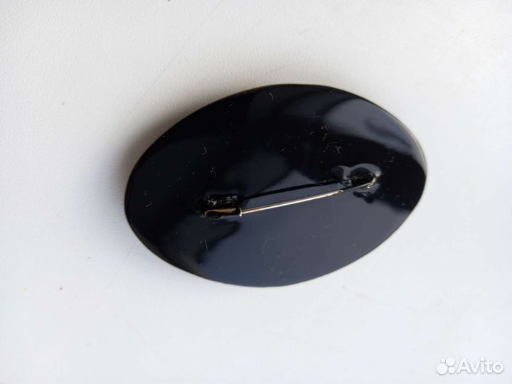 Брошка Палех