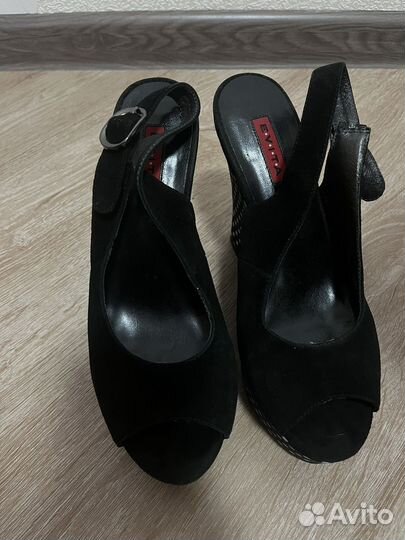 Туфли на танкетке Evita